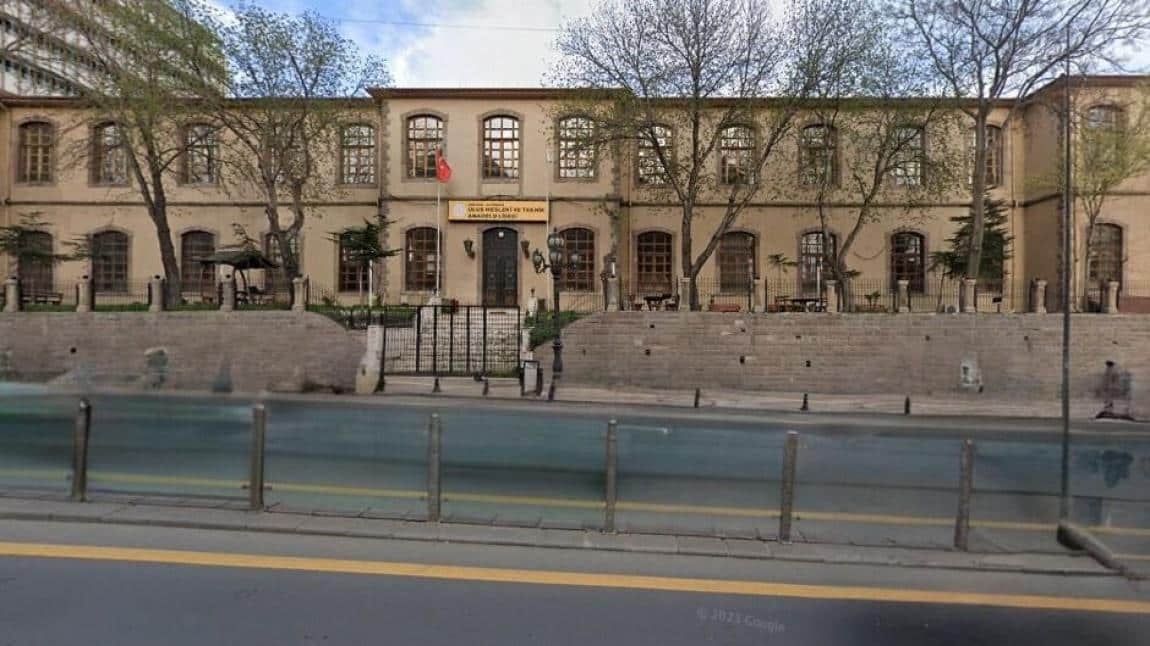 Ulus Mesleki ve Teknik Anadolu Lisesi Fotoğrafı